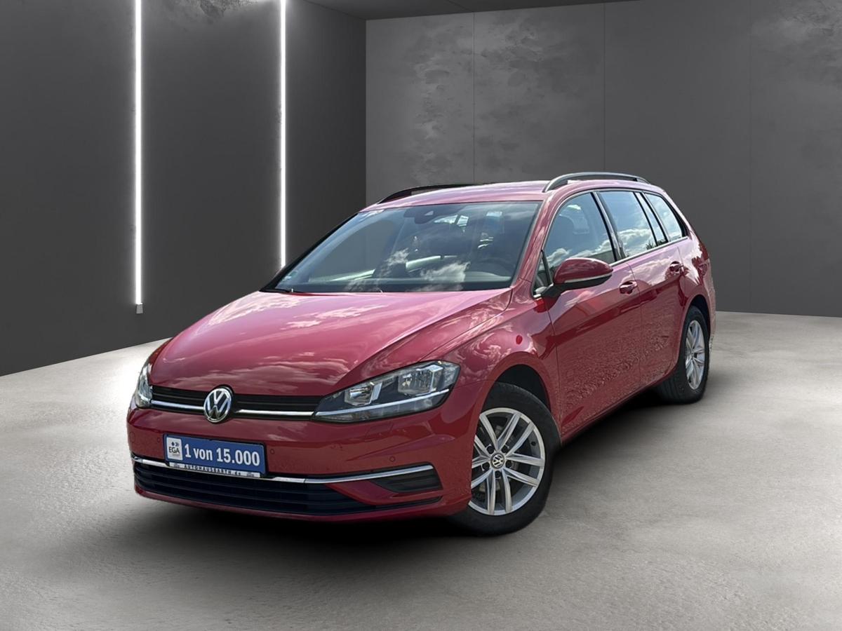 Volkswagen Golf VII 1.6 TDI Comfortline *SHZ*PDC*NAVI*KLIMA